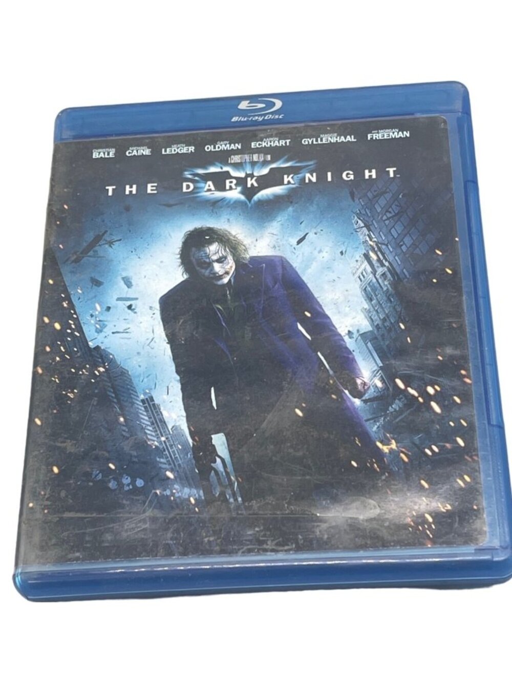 The dark knight Blu-ray 2008 153 min PG-13 warner bros READ
